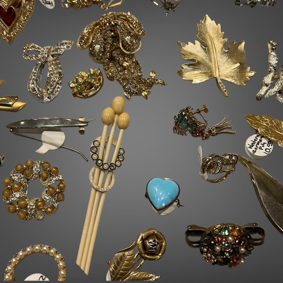 Huge Lot Vintage Brooches Pins Womens Jewelry - Picture 11 of 14